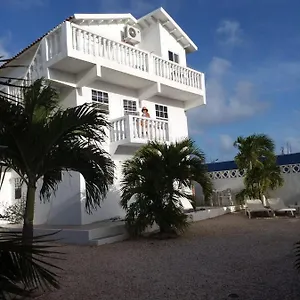  Apartment Downtown