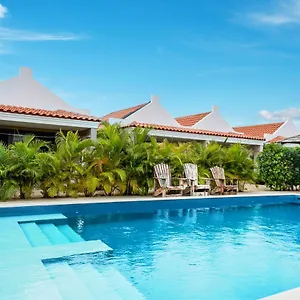  Resort Kura Kabana Boutique